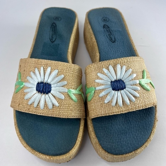 Vintage Straw Flower Slides, Embroidered Daisies, Y2K platform Sandals 8.5 - Picture 4 of 9